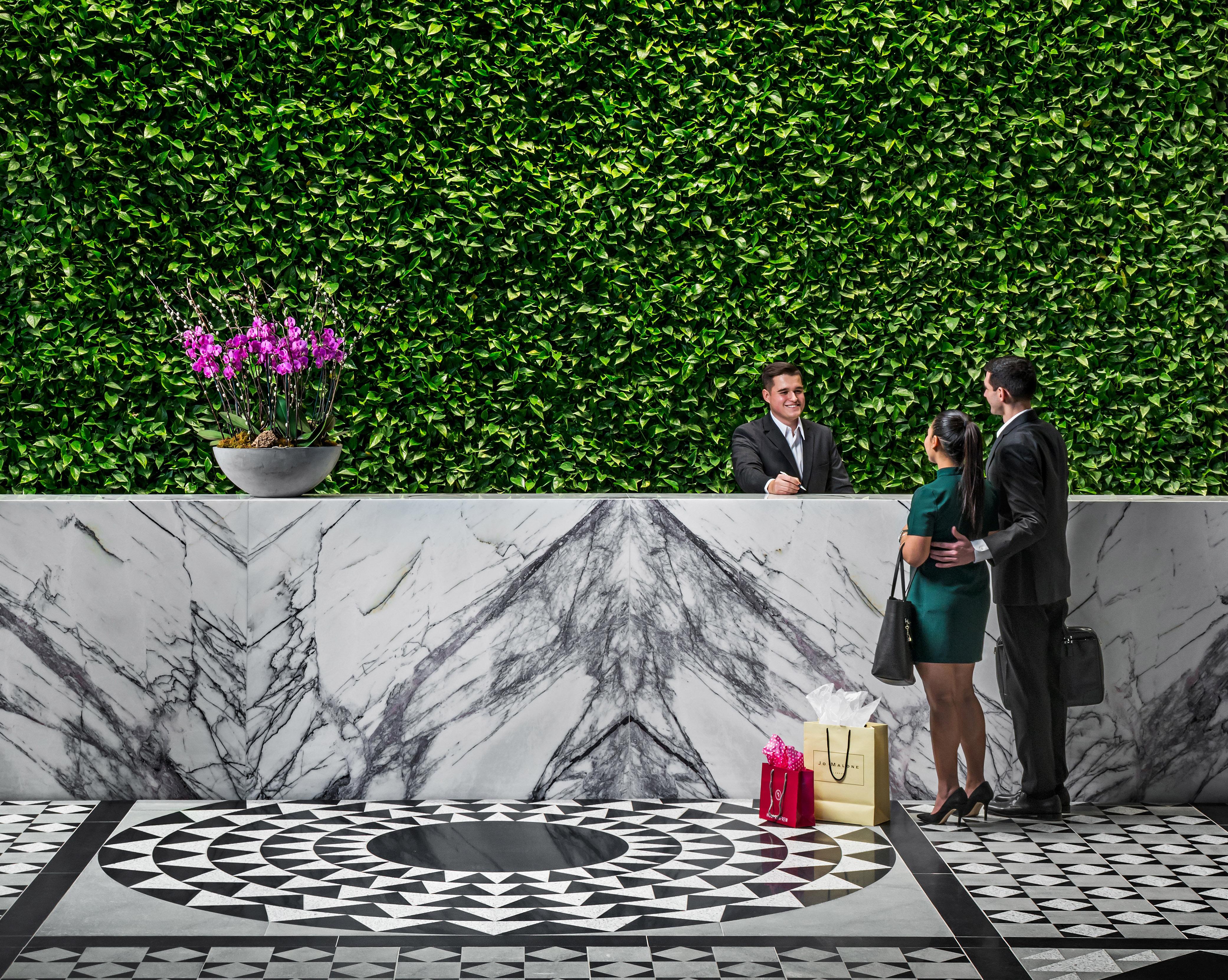 ホテル X トロント バイ ライブラリー ホテル コレクション エクステリア 写真 The lobby of the Ritz-Carlton, Singapore